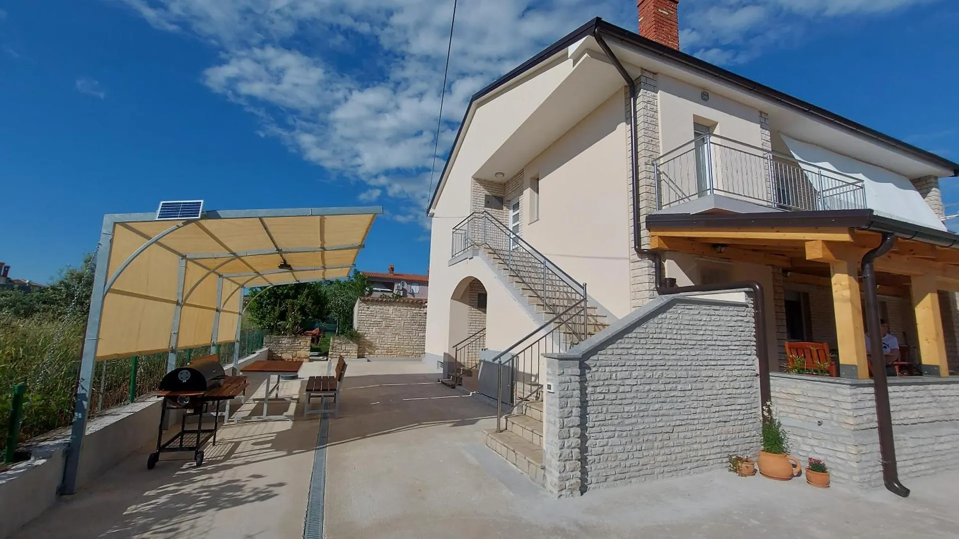 Family Apartment Cathy Galižana